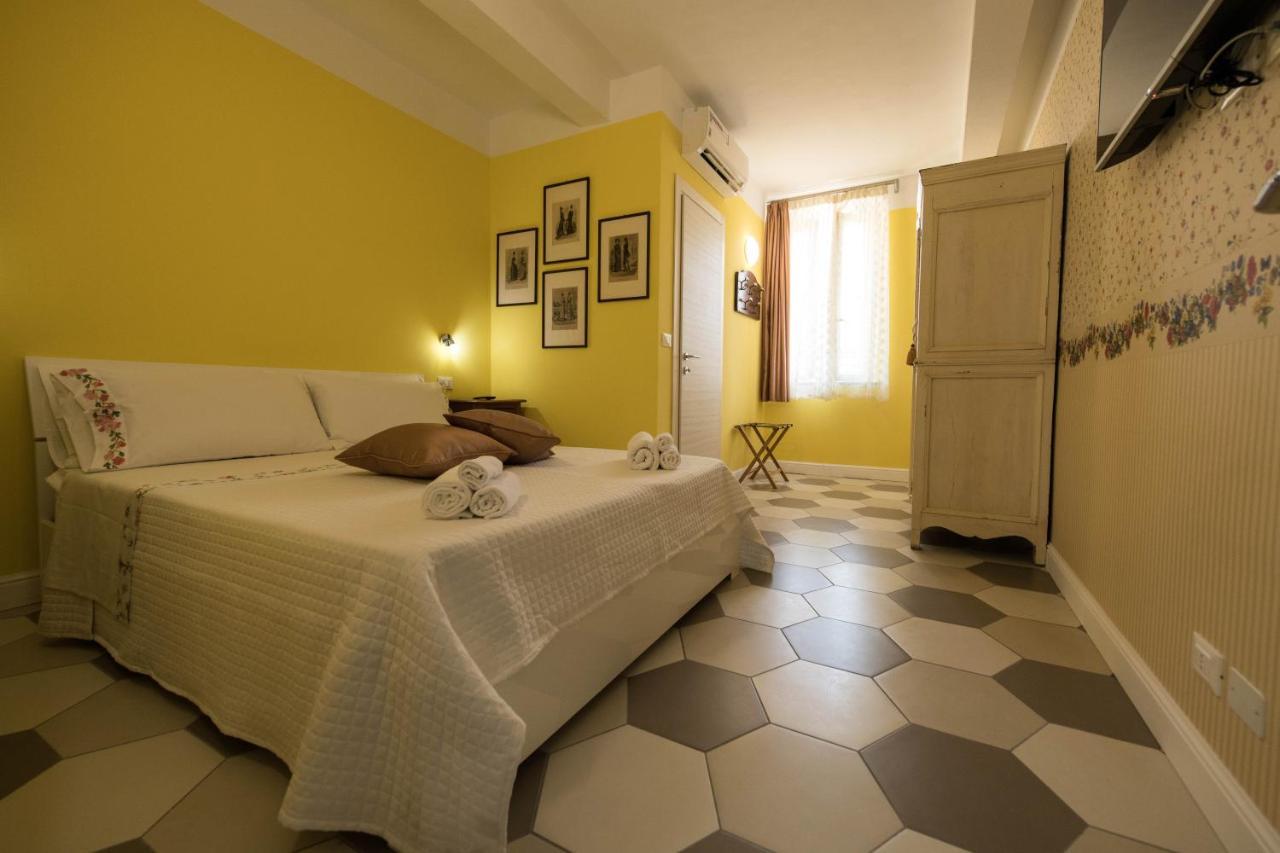 Guest House - Il Cedro Reale Венария-Реале Экстерьер фото
